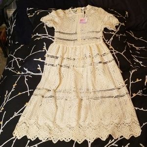 Classic Shift Dress. Ivory.